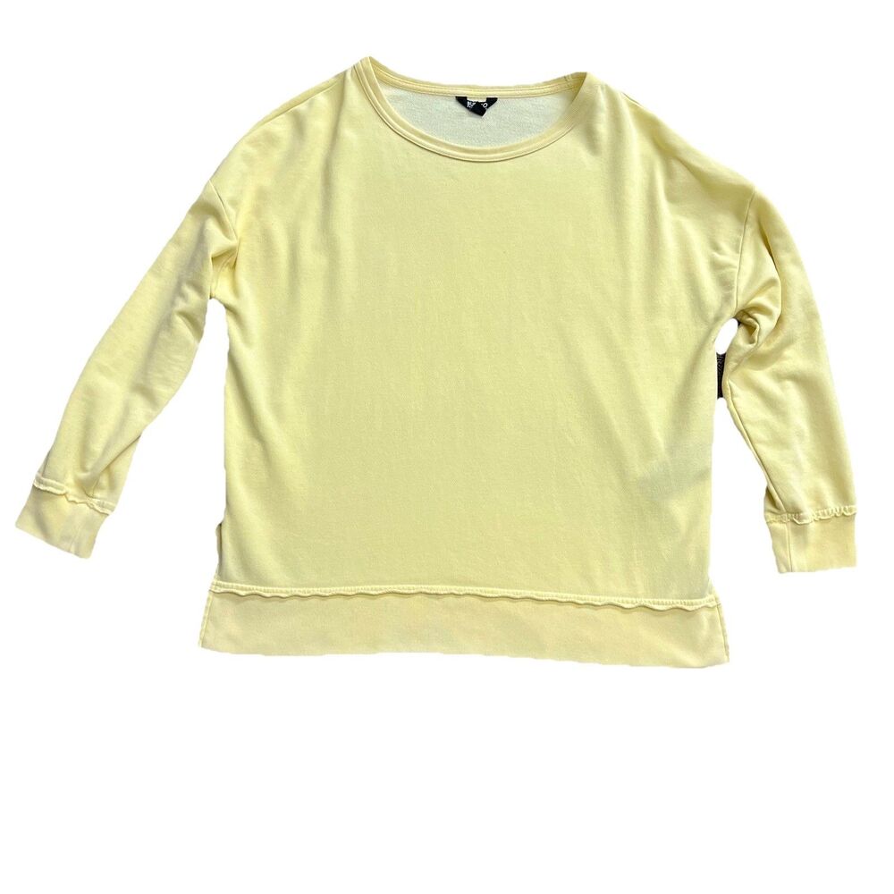 Long Sleeve Terry Sweathshirt Top Sz Medium Yellow Buffalo David Bitton